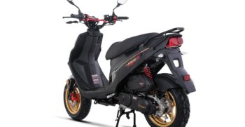 scooter-legend-r-naked-50cc-gold-edition-limitee-04